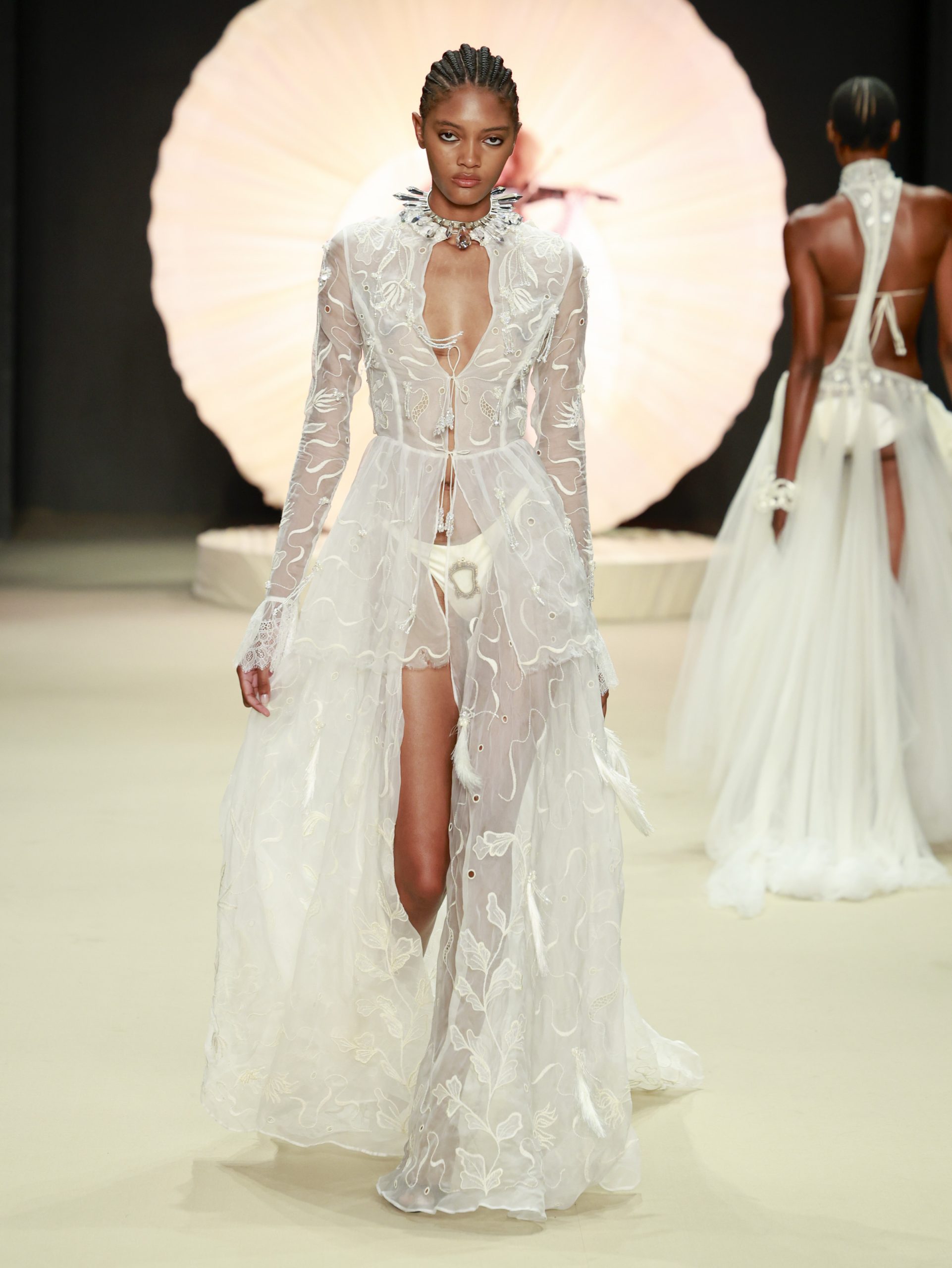 Desfile de Helô Rocha (Foto: Ze Takahashi/ @agfotosite)