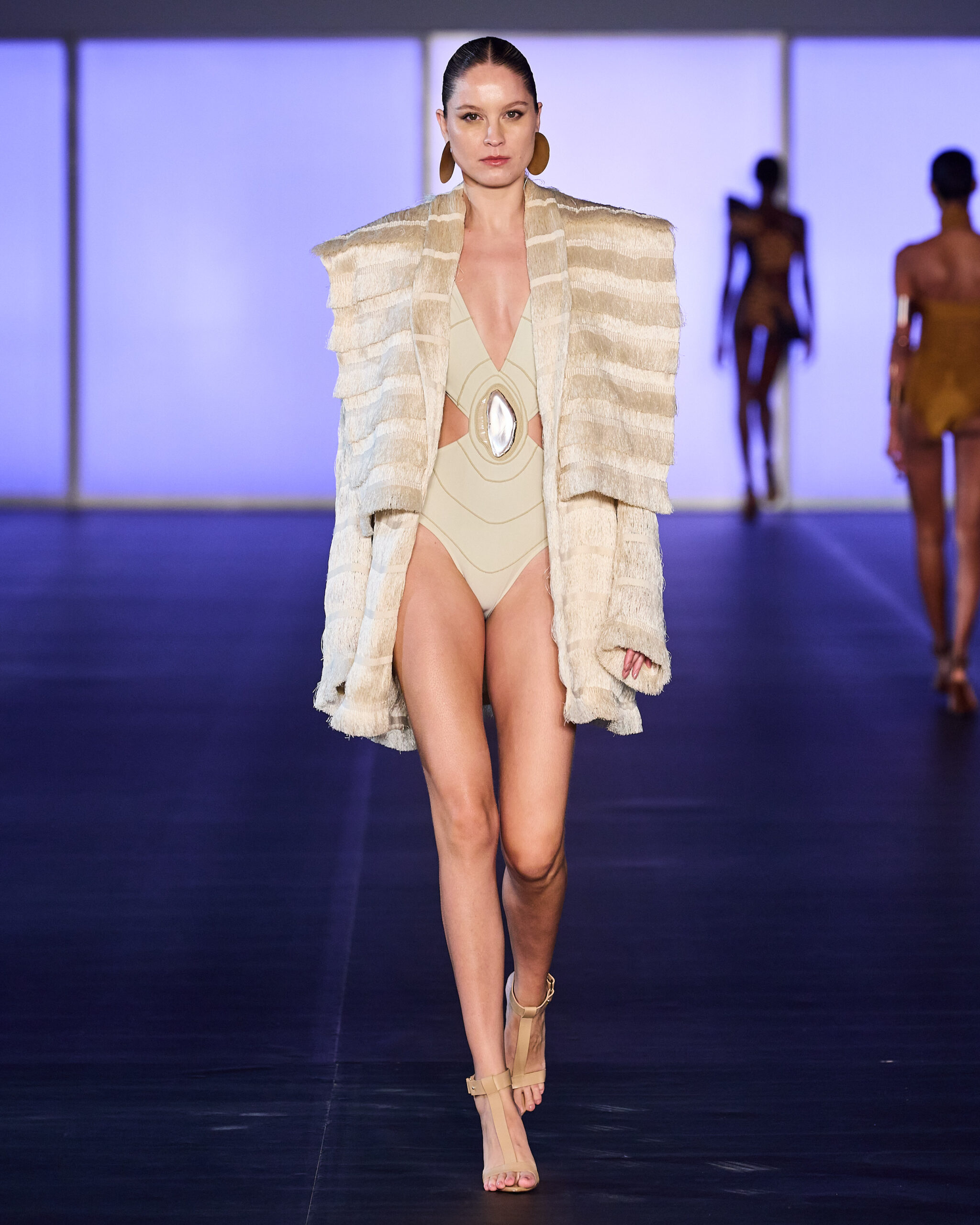 Desfile de Lenny Niemeyer (Foto: Zé Takahashi/ @agfotosite)