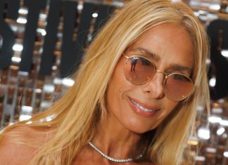 Adriane Galisteu revela look usado em 1994 que está na moda hoje Adriane Galisteu (Foto: Patricia Devoraes/Brazil News)