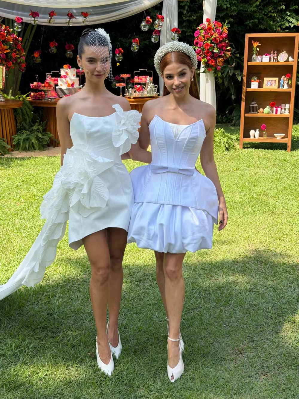 Lorena e Juquinha em "Três Graças (Foto:  Juliana Pimenta e Raphael Almeid/Reprodução/Gshow)