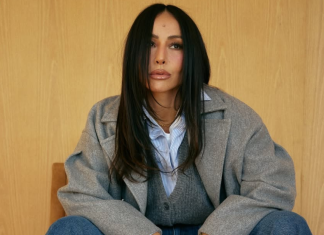 Cor cinza é tendência de inverno: Sabrina Sato, Marina, Ana Paula Renault e mais famosas mostram como usar Sabrina Sato usa cinza (Foto: @sabrinasato/Instagram/Reprodução)