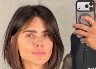 Como Bruna Marquezine, Carol Dieckmmann muda visual e aposta no corte Chanel curtinho para viver Diná, em “A Viagem” Carol Diekmann (Foto: Reprodução/Instagram)