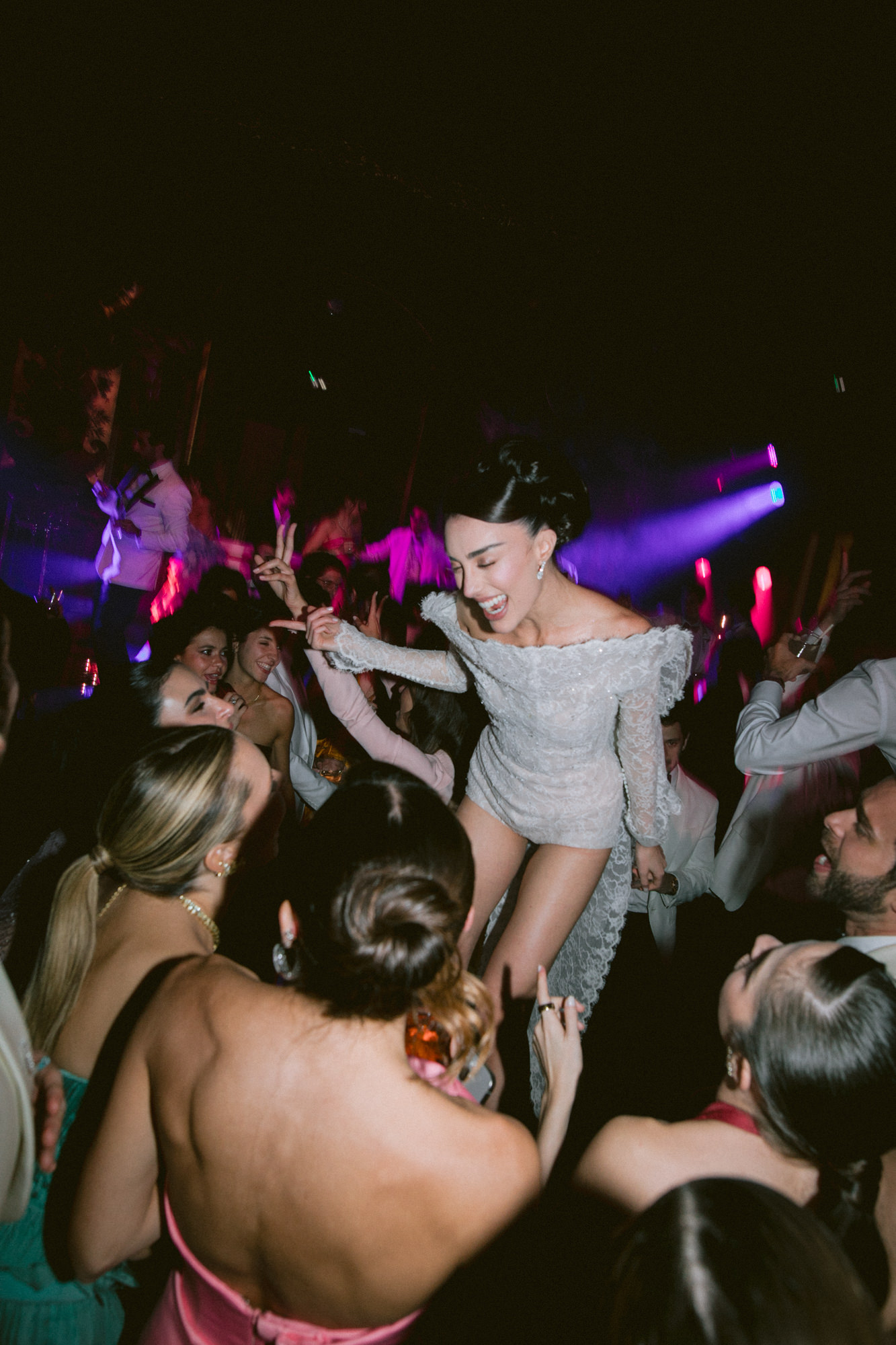 Elisa Zarzur na festa de casamento (Foto: Ale Bigliazzi/Divulgação)