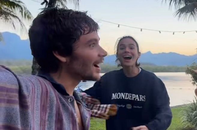 João Lucas e Bruna Marquezine (Foto: Reprodução/Instagram)