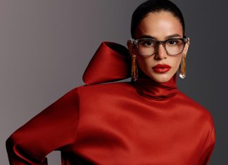 Bruna Marquezine aposta em look color blocking de R$ 63 mil com óculos tecnológicos de R$ 3,9 mil Bruna Marquezine (Foto: @mar_______vin/Reprodução/Instagram)
