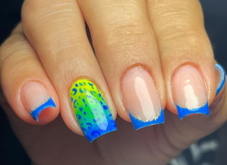 Brasilcore: 20 opções estilosas de nail art da Copa com as cores da bandeira Nail art da Copa (Foto: @andressadeoliveira0907/Instagram/Reprodução)