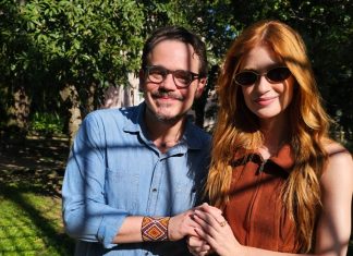 Marina Ruy Barbosa usa vestido marrom elegante em visita ao Museu Casa de Rui Barbosa, residência de seu tetravô Alexandre Santini e Marina Ruy Barbosa (Foto: Marcela Canéro/Divulgação)