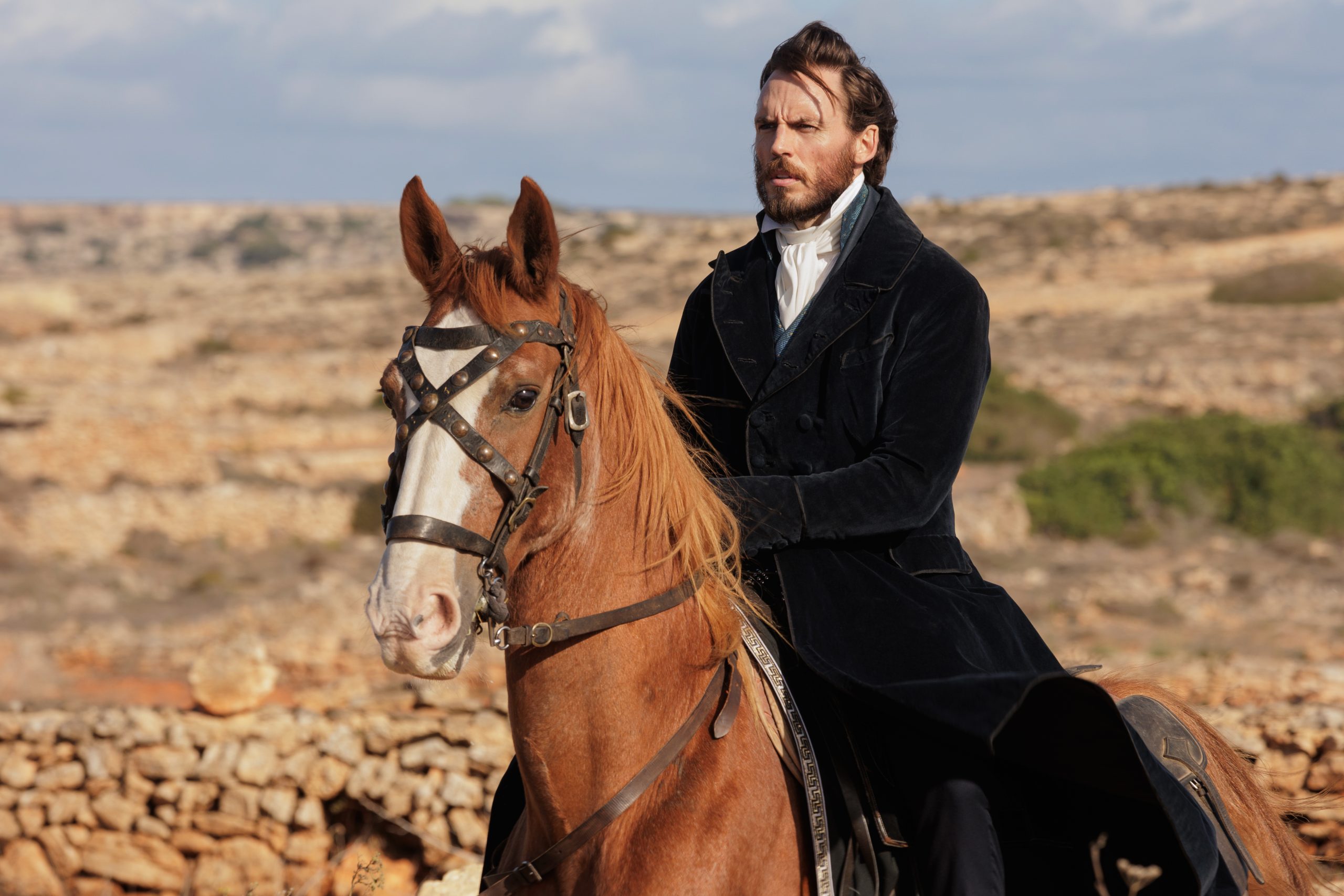 Sam Claflin em "O Conde de Montecristo" (Foto: Divulgação)