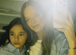 Ticiane Pinheiro e Rafa Justus celebram aniversário de Manu com looks em tons claros de azul Manu Tralli e Rafa Justus (@rafapinheirojustus/Instagram/Reprodução)