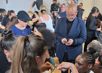 Do backstage à passarela: Marcello Costa revela a beleza com identidade da alta-costura em Paris Marcello Costa em Paris (Foto: Divulgação)