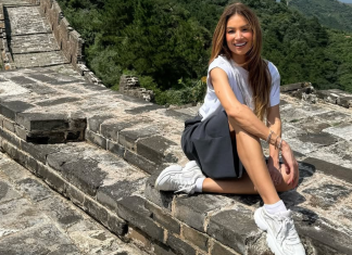 Patrícia Poeta aposta em ‘tênis feio’ e gravata para mala de viagem da China Patrícia Poeta (Foto: @patriciapoeta/Instagram/Reprodução)
