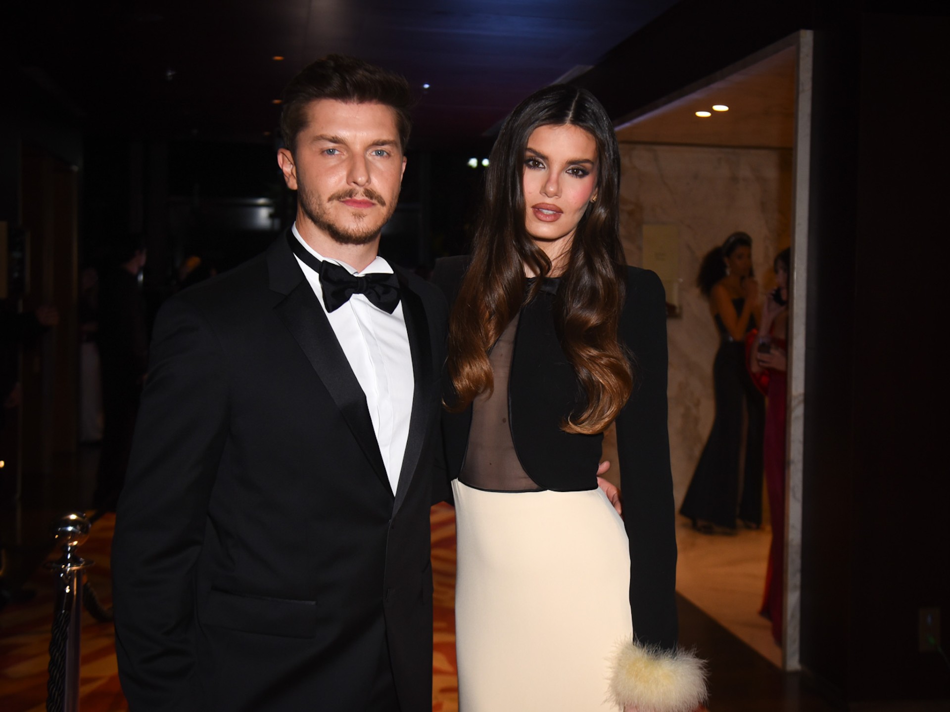 Klebber Toledo e Camila Queiroz (Foto: Andy Santana/Brazil News)