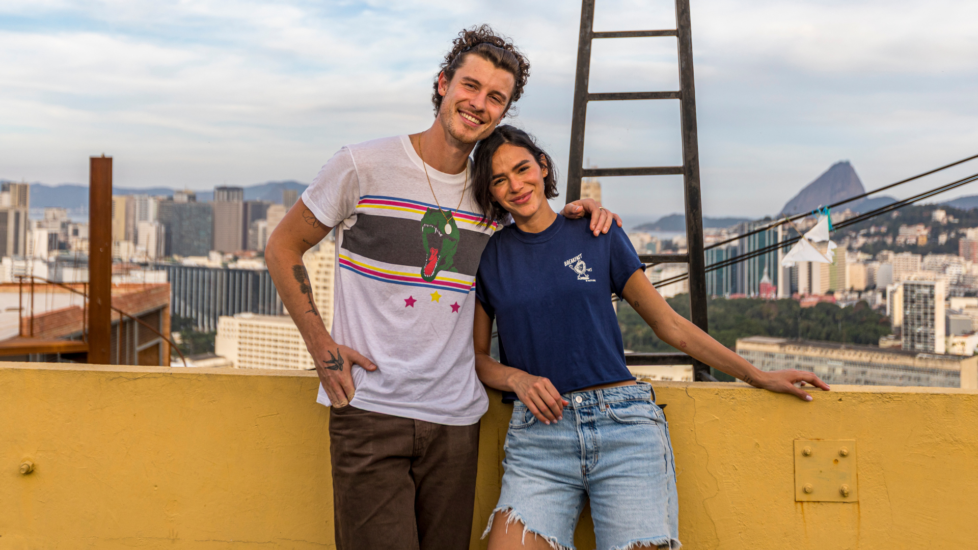 Shawn Mendes e Bruna Marquezine (Foto: Divulgação)