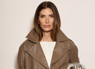 Isabella Fiorentino prova versatilidade do couro com 2 looks estilosos a partir do mesmo conjunto Isabella Fiorentino (Foto: @isabellafiorentino/Instagram!Reprodução)