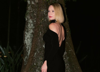 Mariana Ximenes usa longo preto de R$ 23.433 para ser jurada na ‘Dança dos Famosos’ Mariana Ximenes (Foto: @marianaximenes/Instagram/Reprodução)