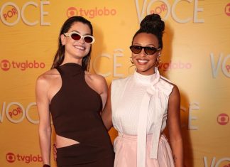 “Por Você”: 11 looks de Alinne Moraes, Sheron Menezzes, Renata Sorah, Lucy Ramos e mais famosas na festa da novela Alinne Moraes e Sheron Menezzes (Foto: Victor Chapetta/ BrazilNews)