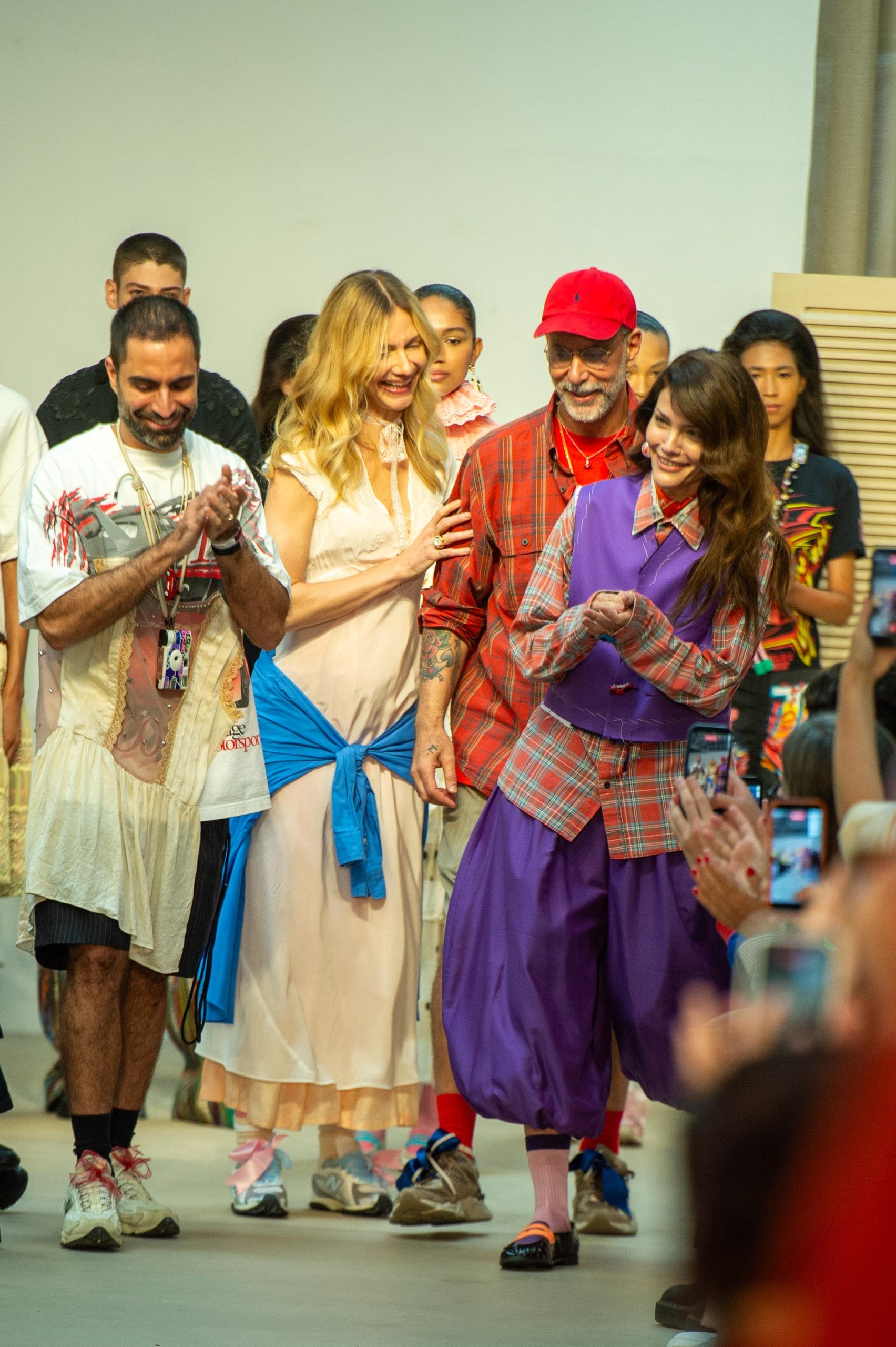 Desfile Uó Upcycling de Marcello Sommer (Foto: Eduardo Martins/Brazil News)