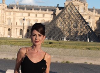 Um dia com Schiaparelli: Cris Buffara conta os detalhes de sua experiência na Paris Fashion Week Cris Buffara para Schiaparelli (Foto: Fatti Arantes/Divulgaação)