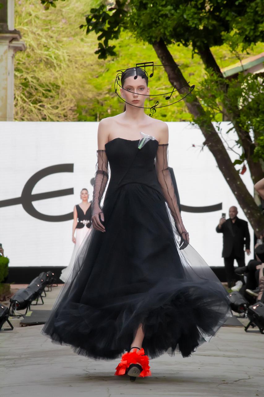 Desfile de Arnaldo Ventura (Foto: Divulgação)