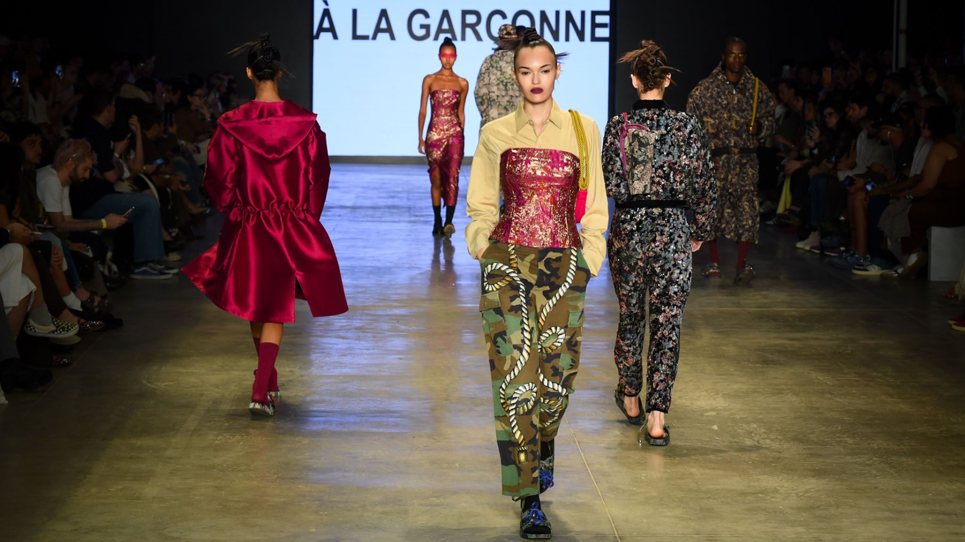 Desfile À La Garçonne (Foto: Andy Santana/Brazil News)