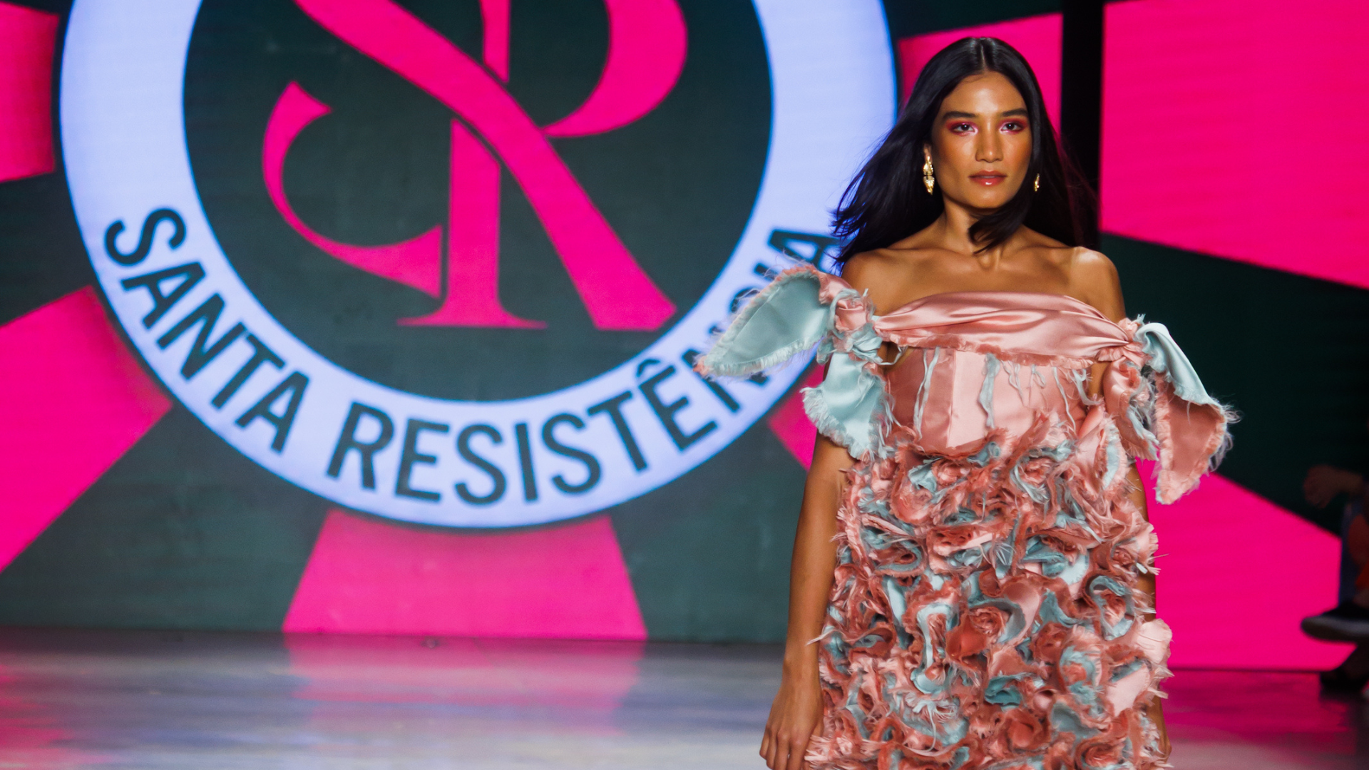 Desfile da Santa Resistência (Foto: Patrícia Devoraes/Brazil News)