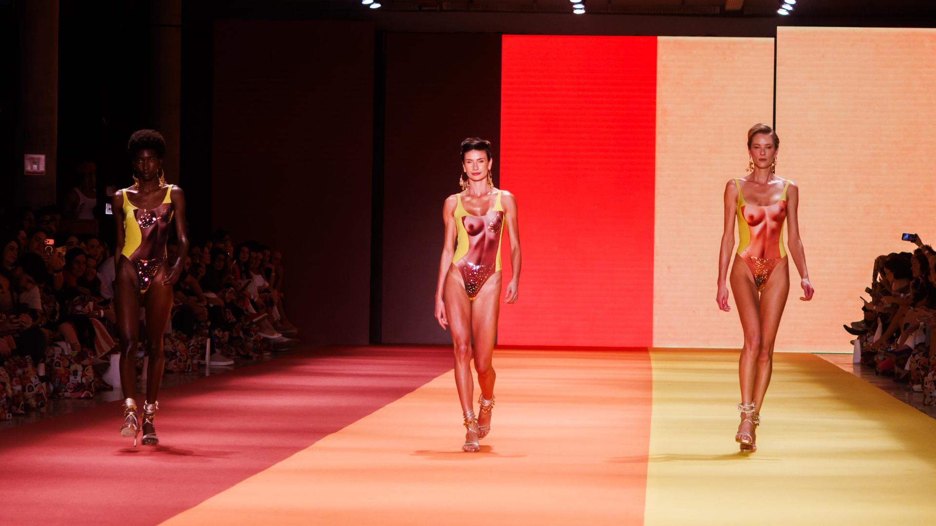 Desfile Amir Slama (Foto: Patrícia Devoraes/Brazil News)