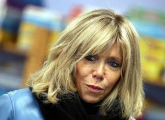 Primeira-dama da França, Brigitte Macron prova que elegância não tem idade