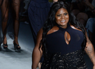 Body desfilado por Jojo Todynho custa R$ 389 e está à venda Jojo Todynho no desfile de Amr Slama (Foto: Francisco Cepeda)