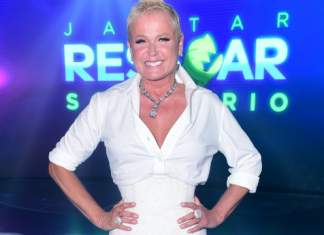 Xuxa, Hickmann, Sato etc: veja 9 looks de festas das famosas Xuxa (Foto: Leo Franco/AgNews)