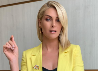 Blazer no verão? Ana Hickmann ensina a usar a peça no trabalho Ana Hickmann (Reprodução/Instagram/@ahickman)