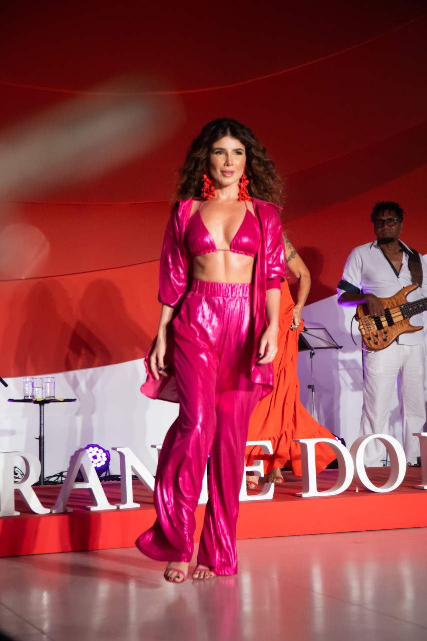 Paula Fernandes (Fotos: Patrícia Devoraes/Agência BrazilNews)