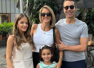 Rafa Justus e Tici Pinheiro acertam no casual com jeans e capri Rafa Justus, Ticiane Pinheiro, Manu e César Tralli (Foto: @ticipinheiro/Instagram/Reprodução)