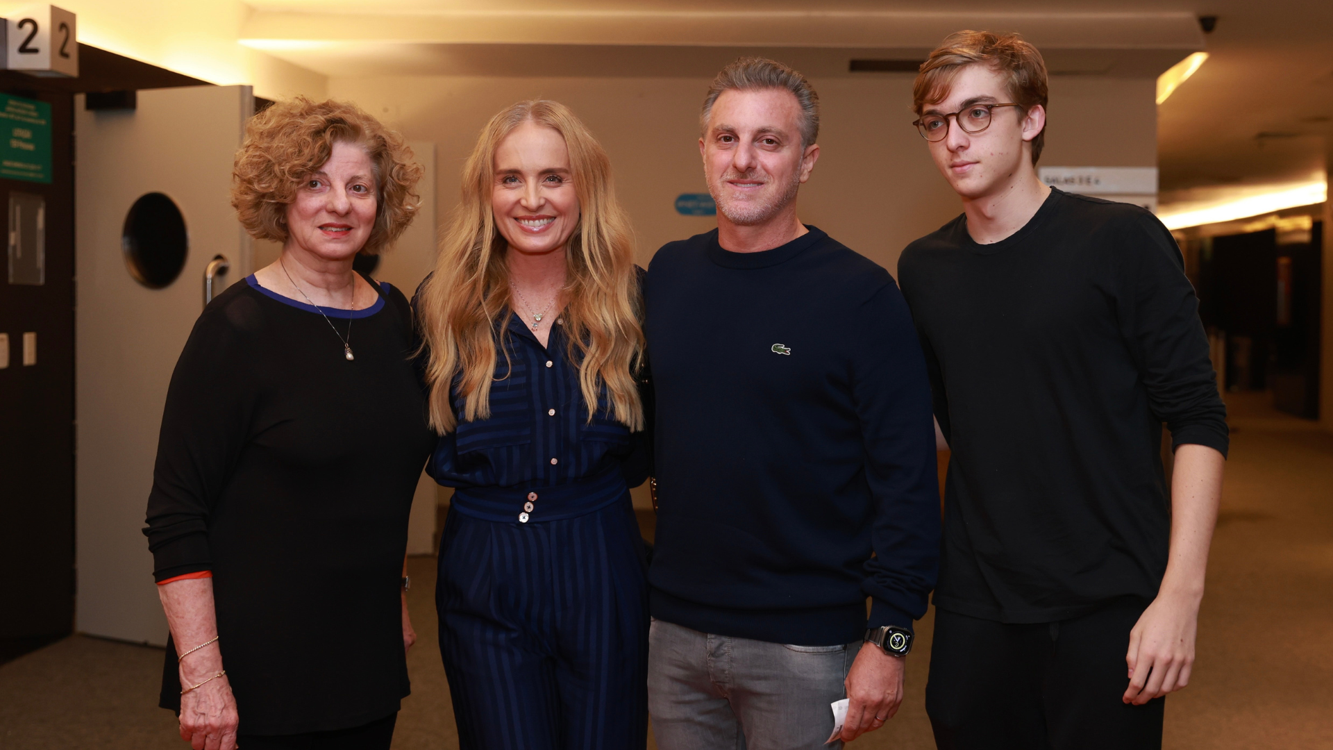 Marta, Angélica, Luciano Huck e Joaquim (Foto: Roberto Filho/Brazil News)